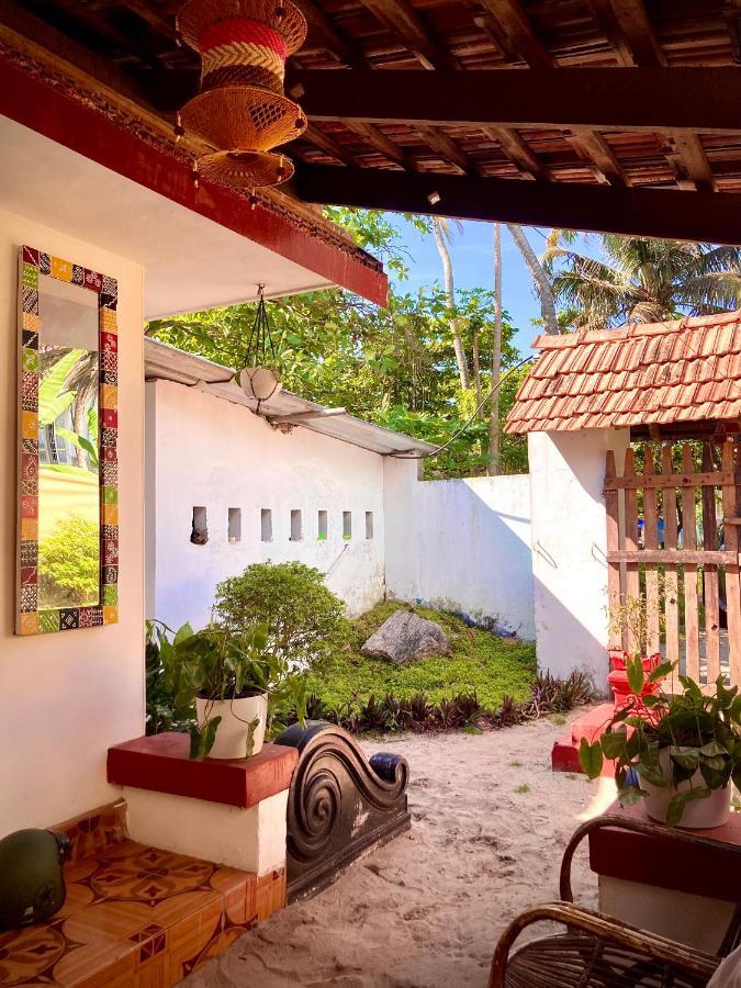 House In The Beach Alappuzha Экстерьер фото